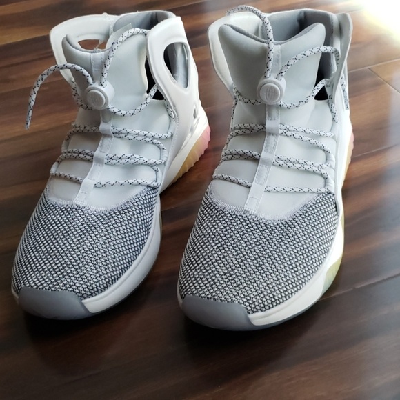 Nike Air Flight Huarache Ultra

10.5 - Picture 4 of 8